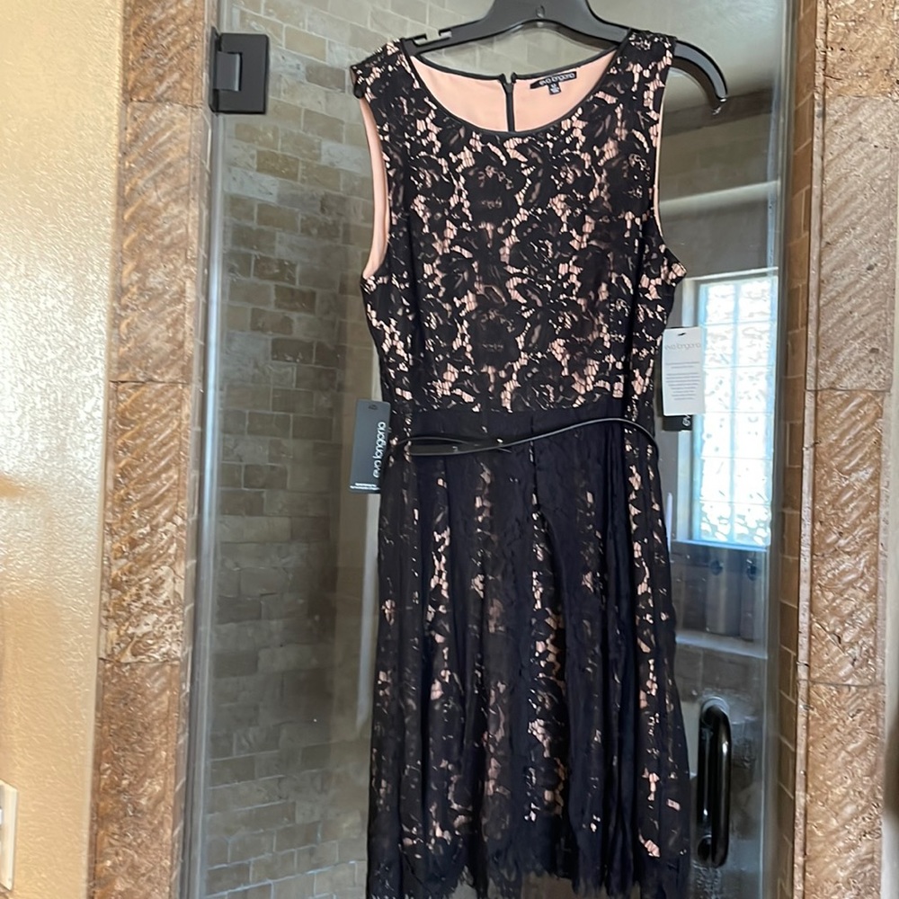 Beautiful black lace dress perfect for evening event.